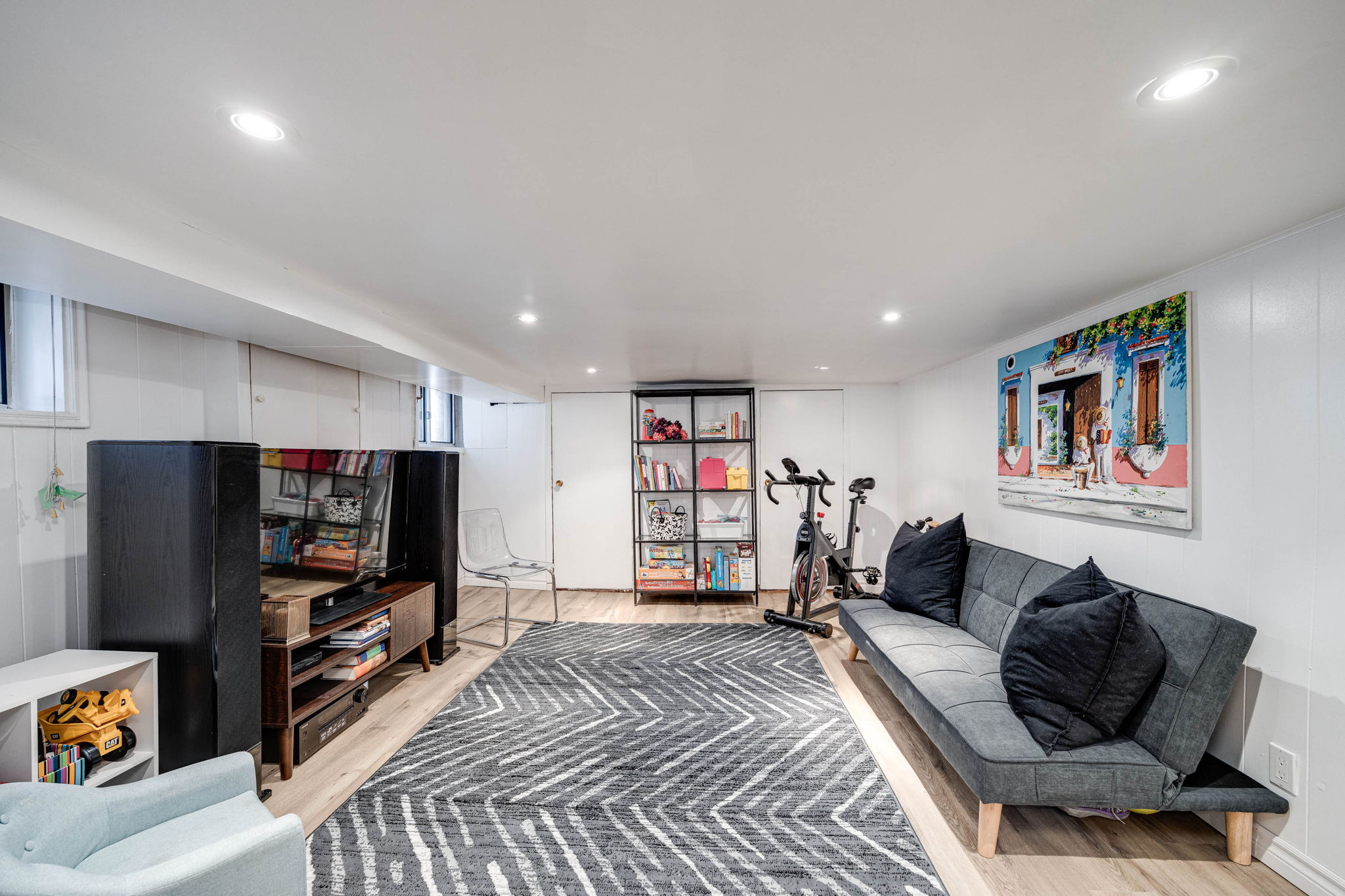 Toronto property showcase — delivered property photograph 30