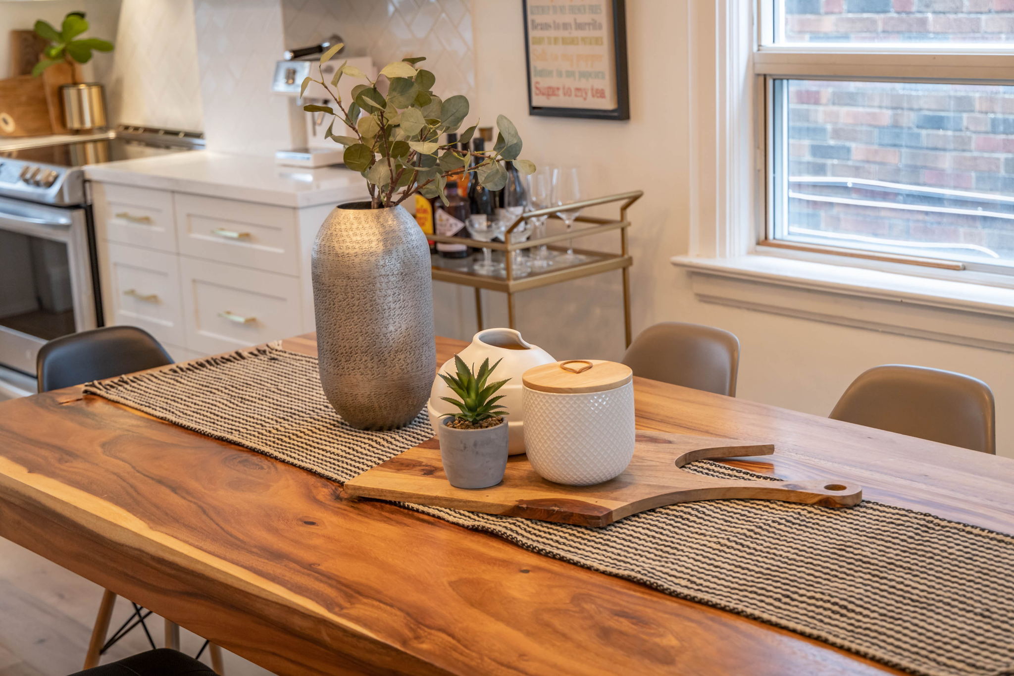 Toronto property showcase — delivered property photograph 40