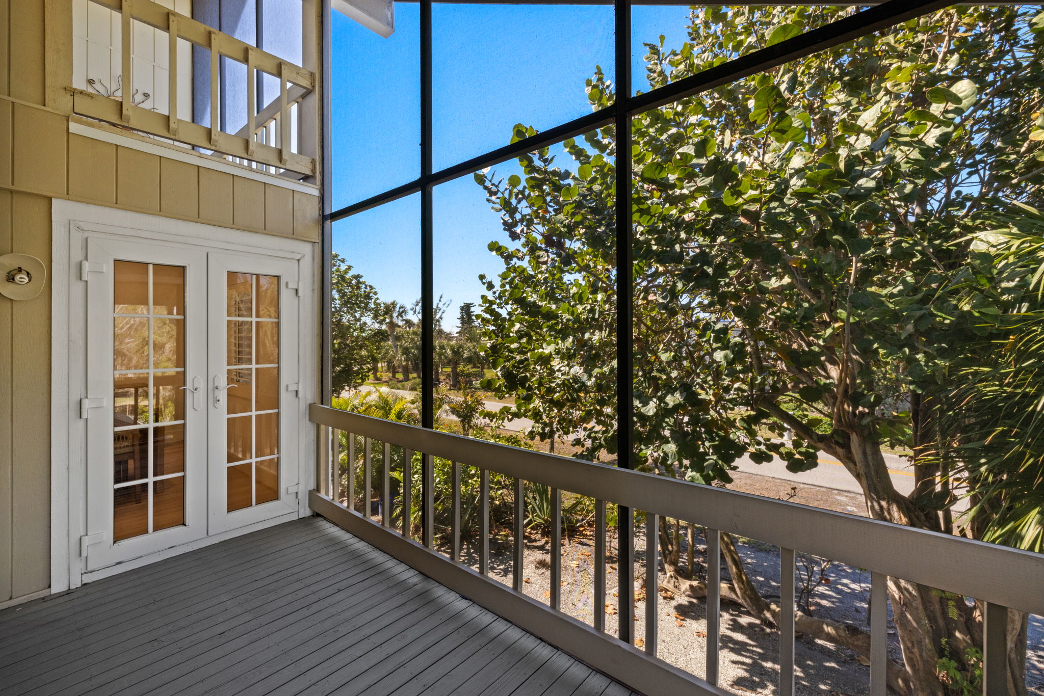 Balcony 3