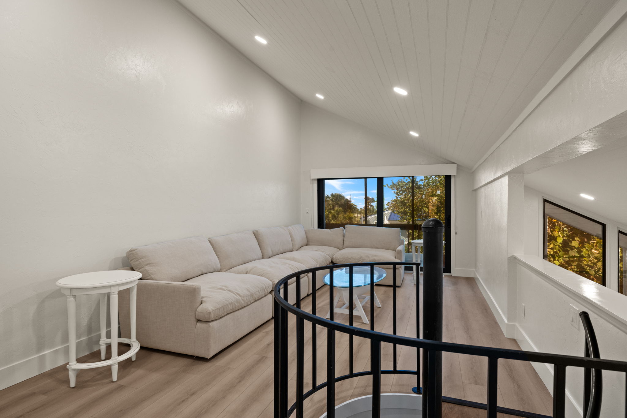 Loft 3