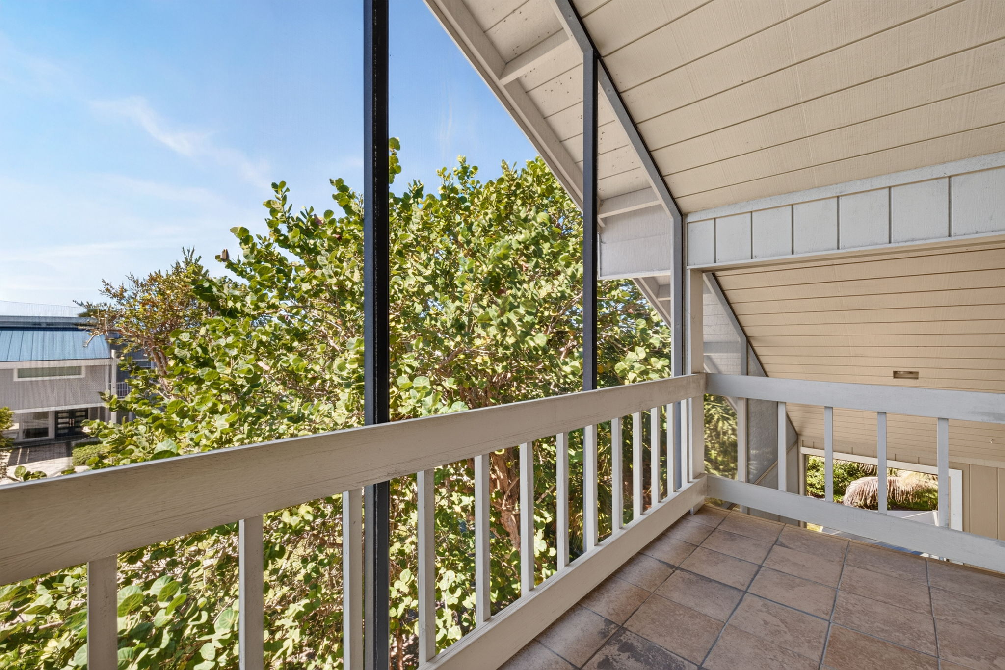 Balcony 2 of 2