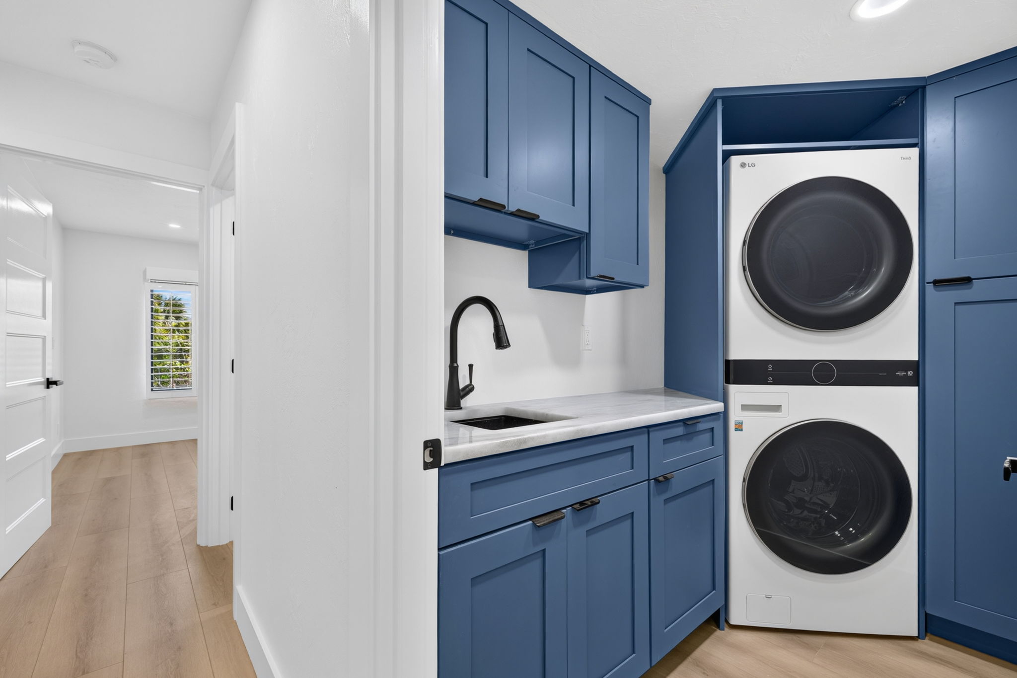 Laundry Room 1 of 2