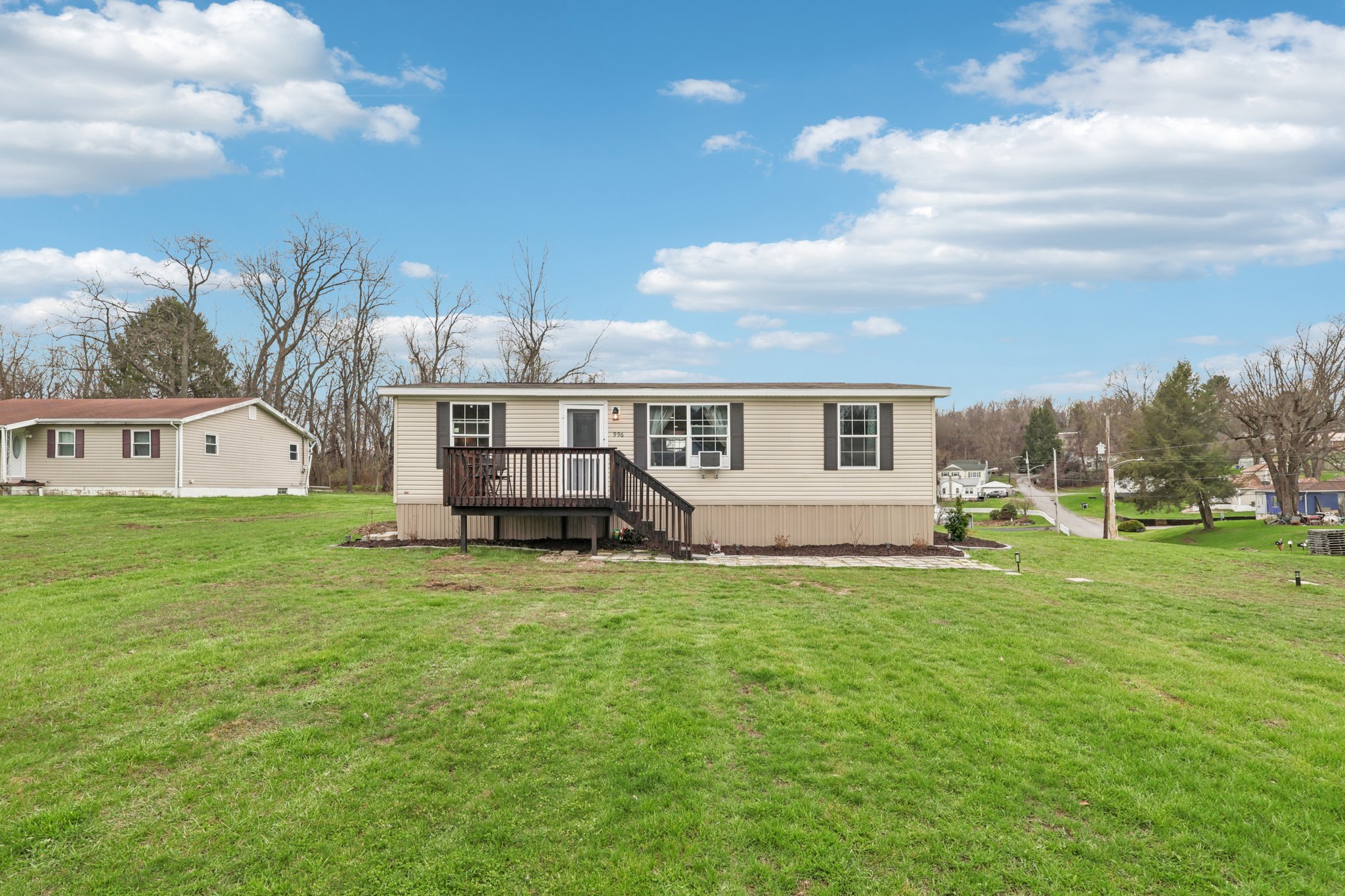 Monaca Rd-S3103-004.jpg