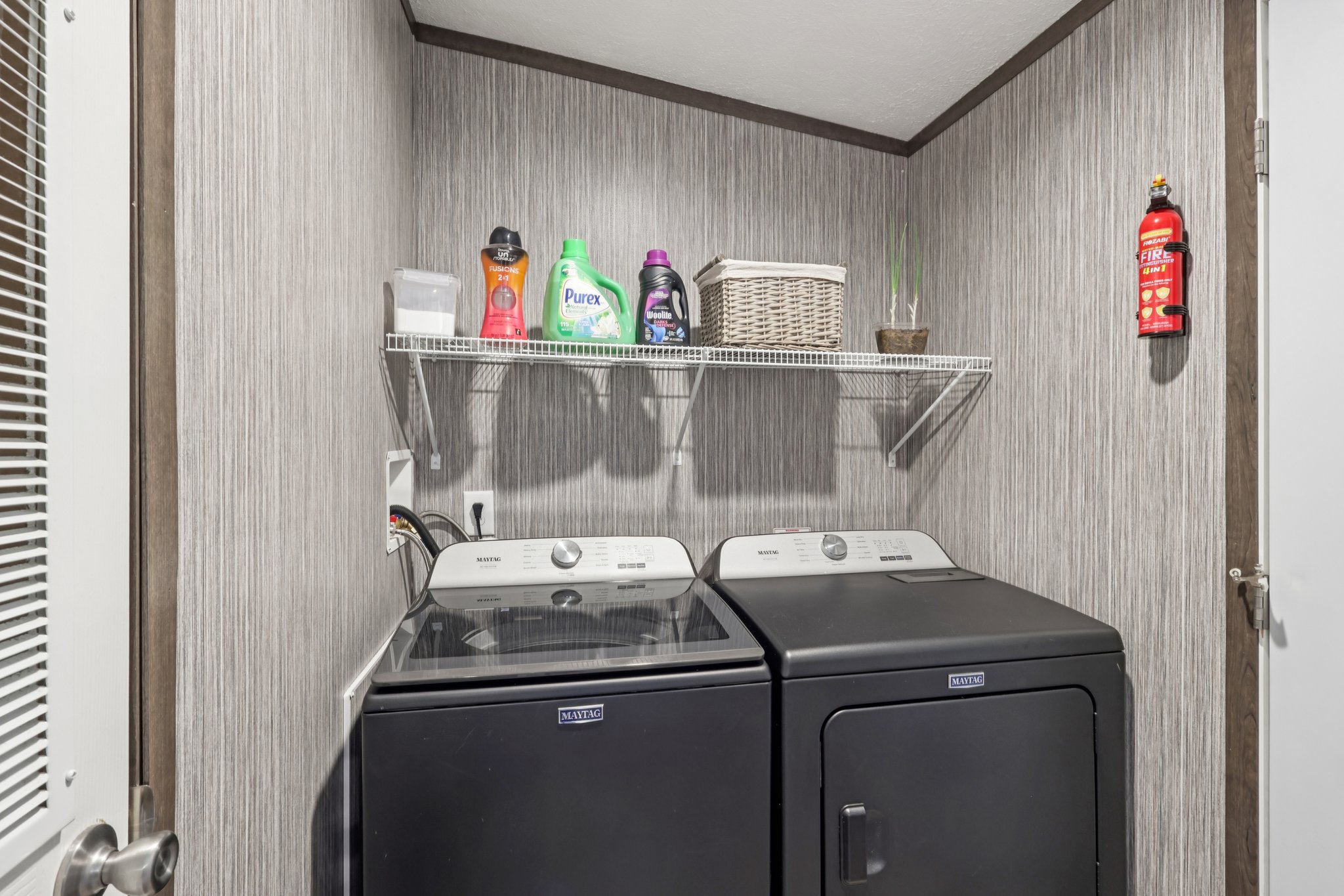 Monaca Rd-S3103-038.jpg