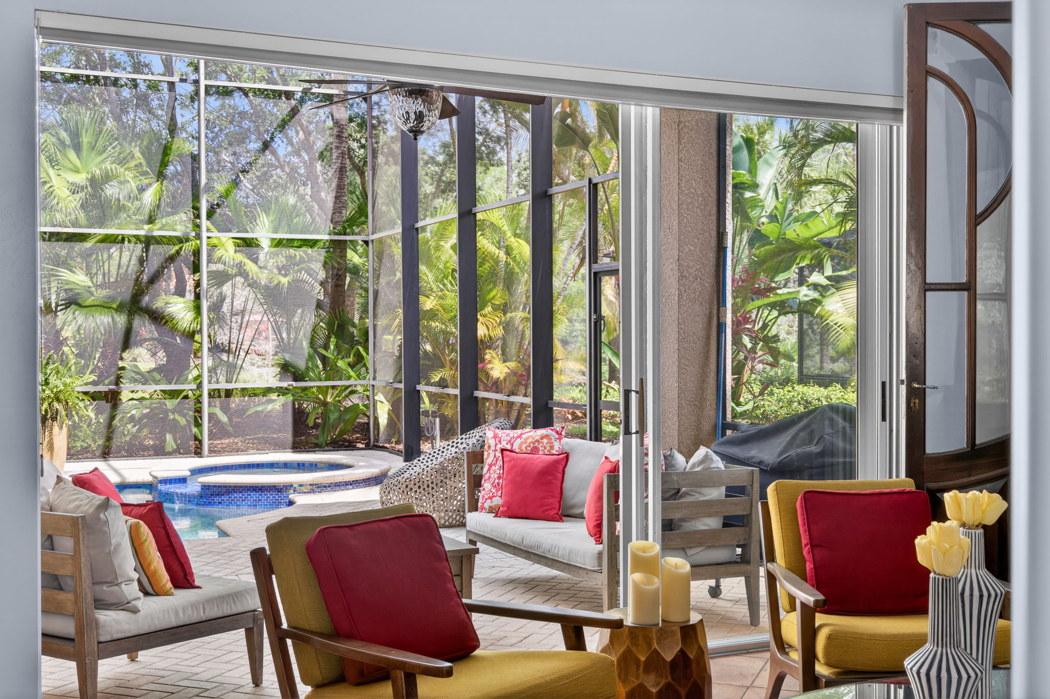 Family Room Overlooking the Pool