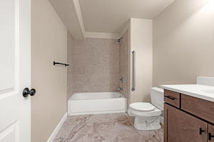  Photo 42