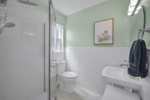 Primary Bathroom1a