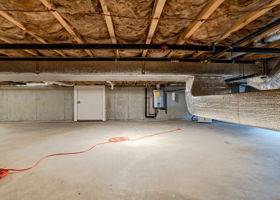  Photo 36