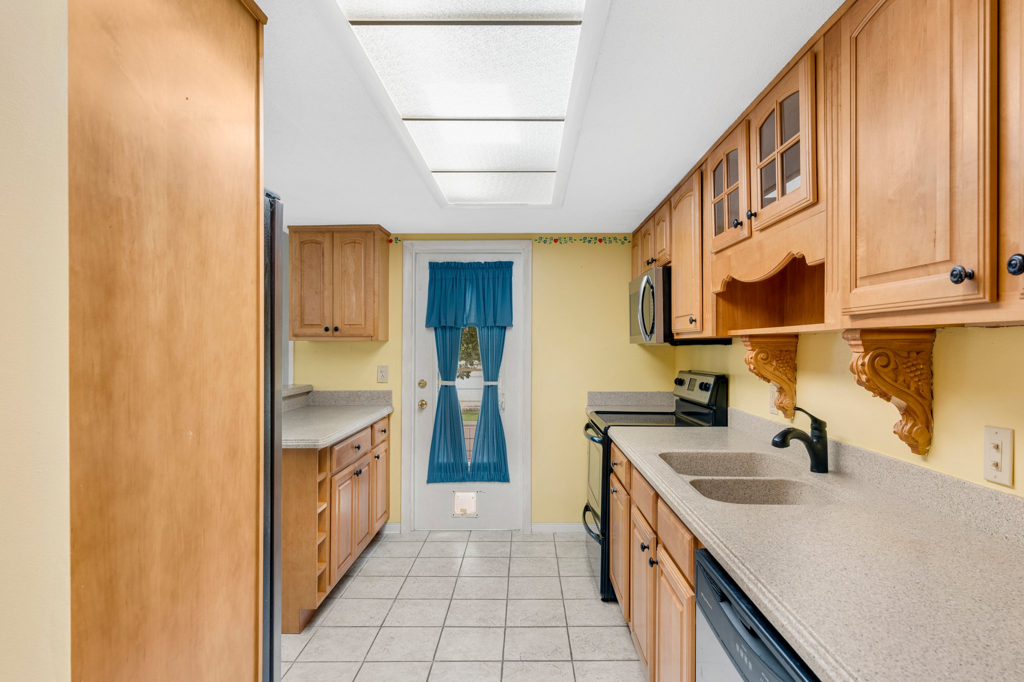  Photo 22