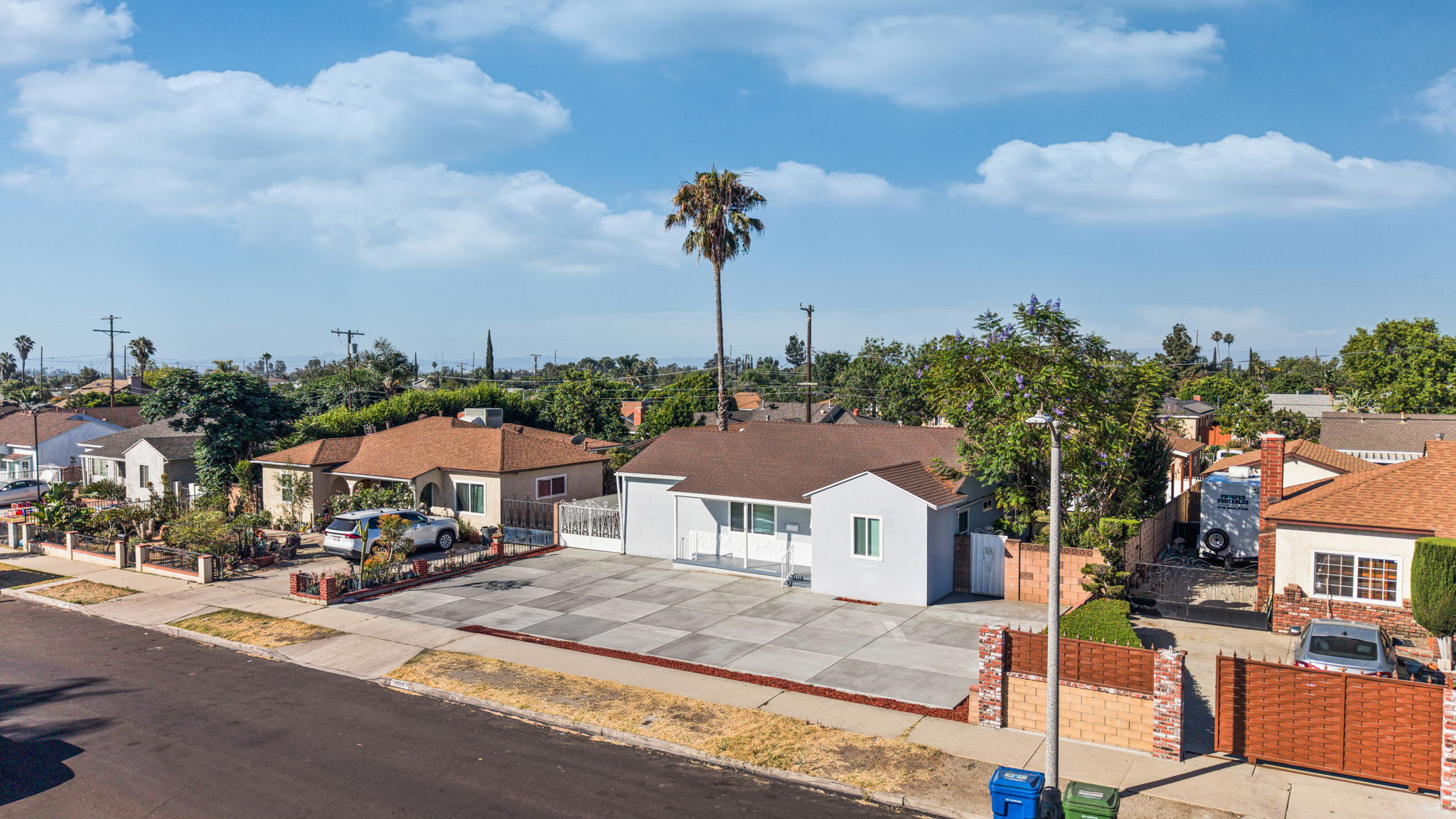 9971 Ilex Ave