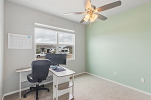 Bedroom/Office