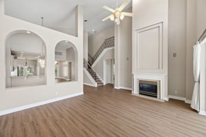 Interiors (19)