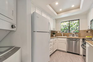 Kitchen all electric appliances
