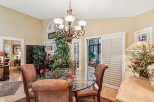 Piedmont Oaks Dr-S0411-013.jpg