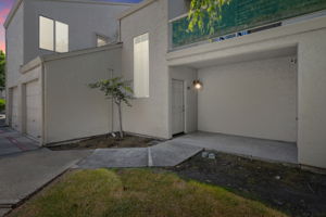  Photo 36