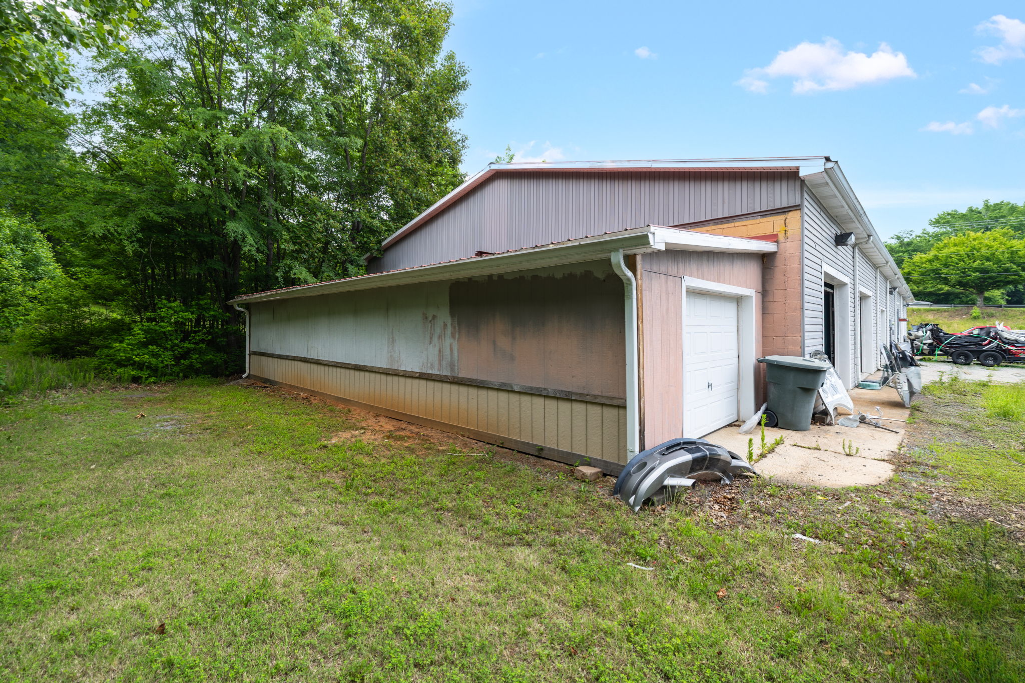 999 S Van Buren Rd-23