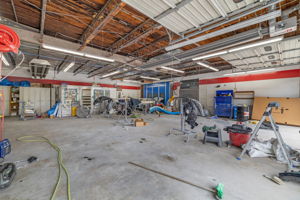 999 S Van Buren Rd-6