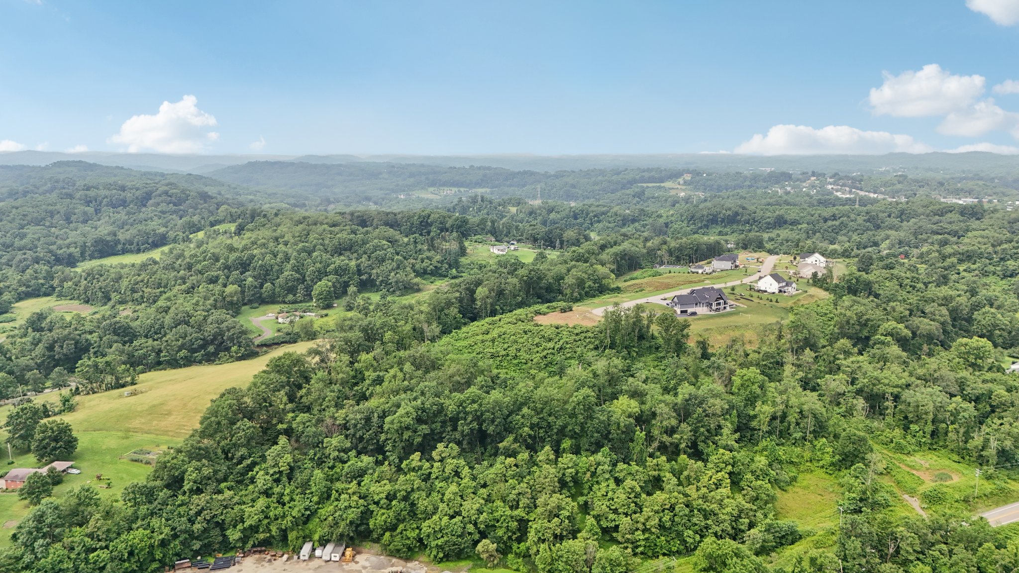 Acres Ct-S1007-024.jpg