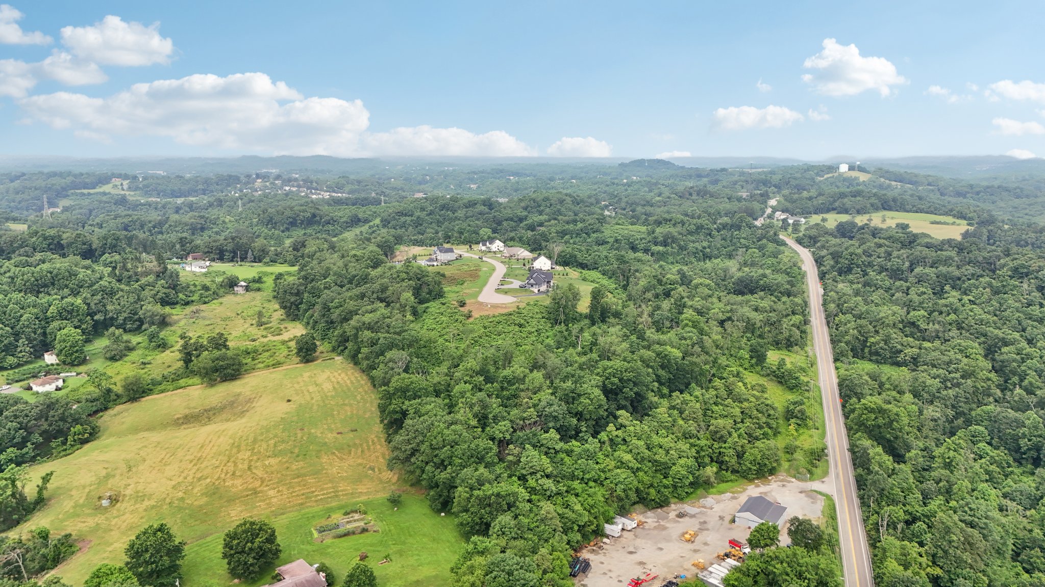 Acres Ct-S1007-025.jpg