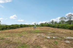 Acres Ct-S1007-009.jpg