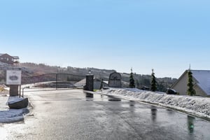 Anderson Dr-S1103-001.jpg