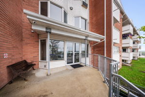  Photo 0
