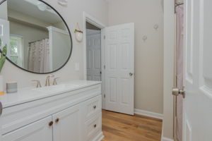  Photo 43