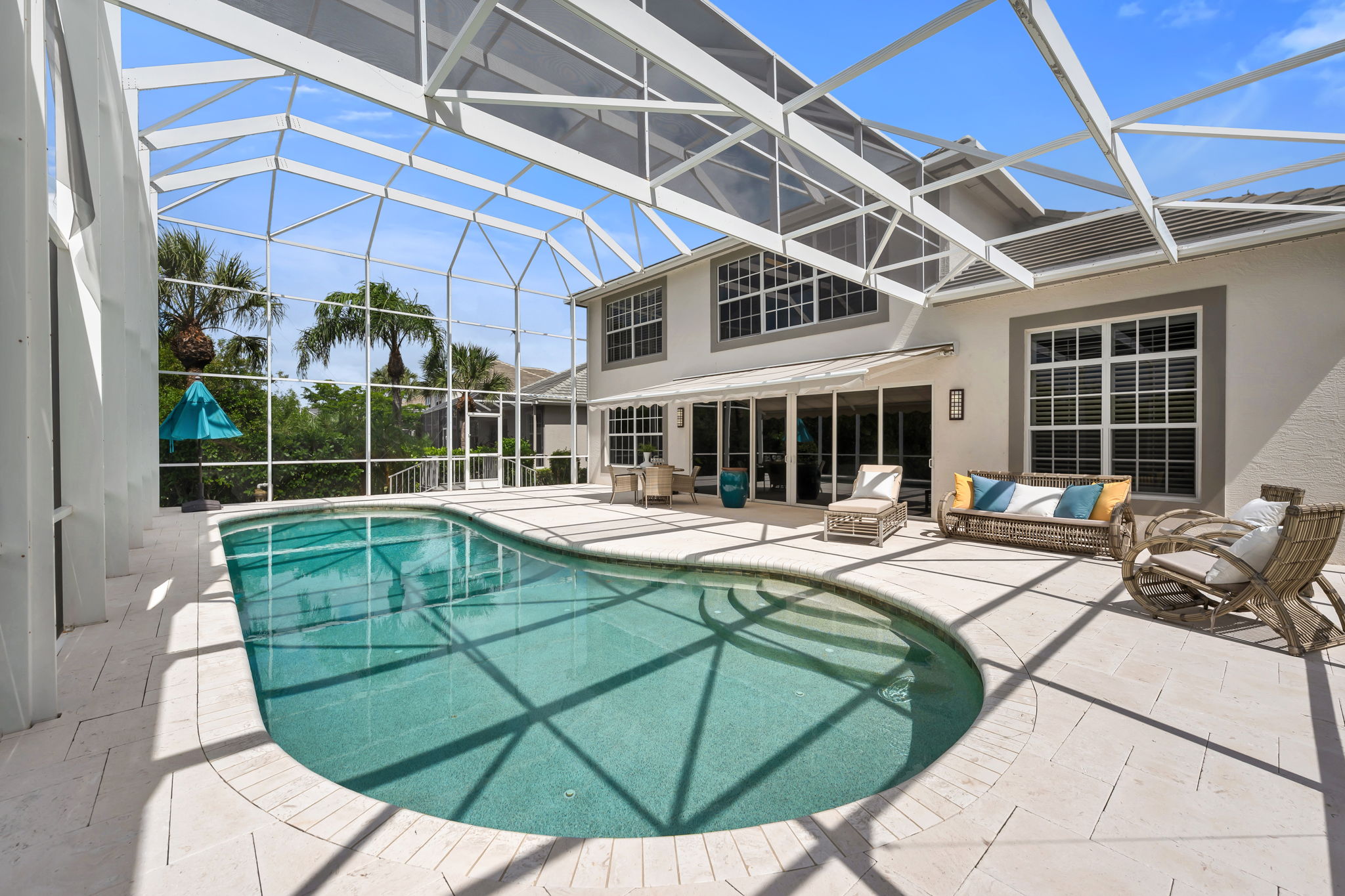 Lanai Pool