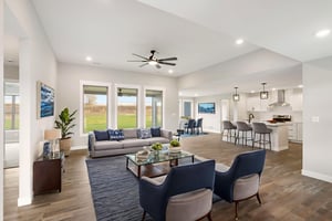 DSC03212 virtually staged.jpeg