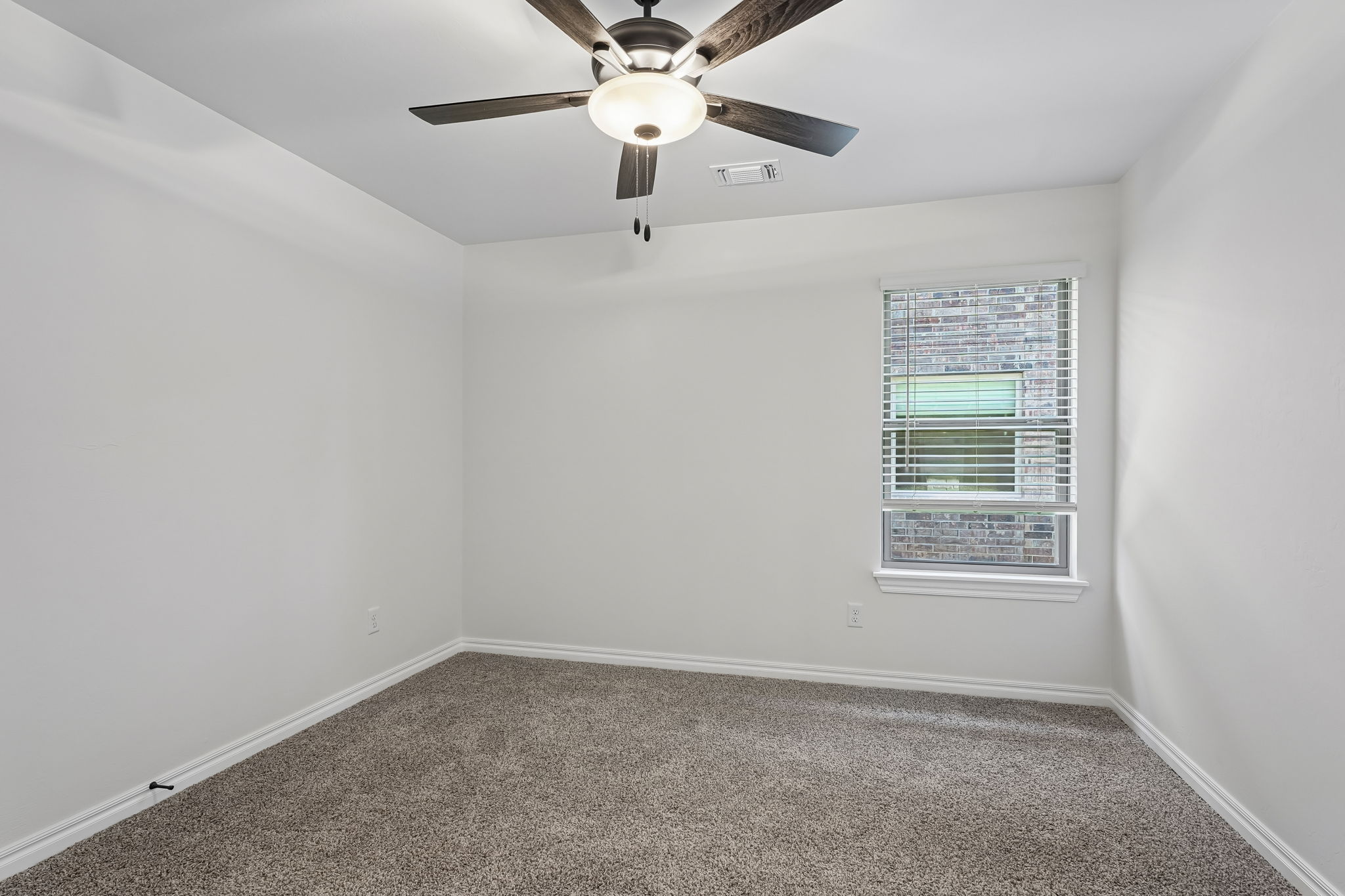 3324 Courtney Creek Dr-015