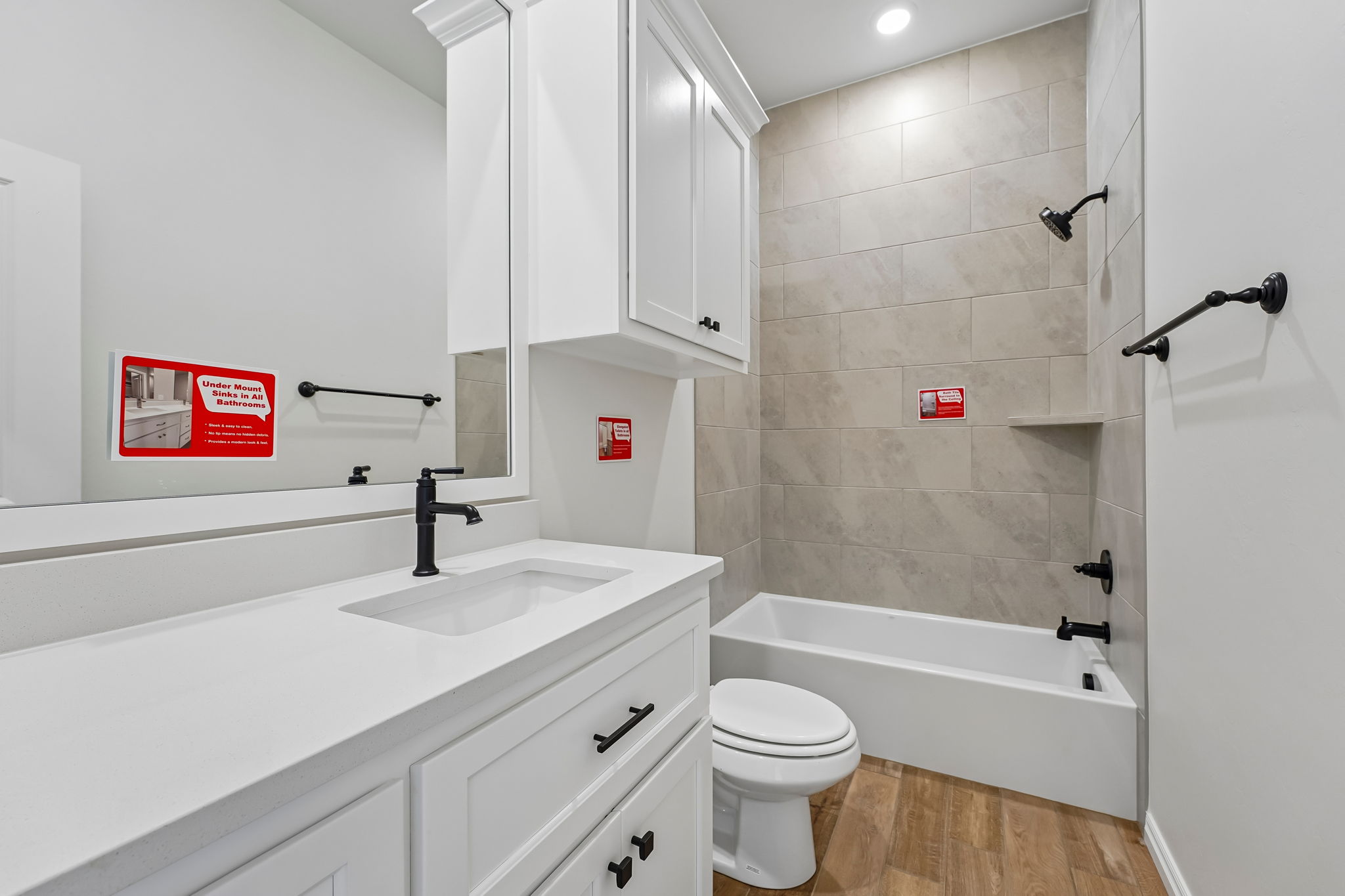 3324 Courtney Creek Dr-018