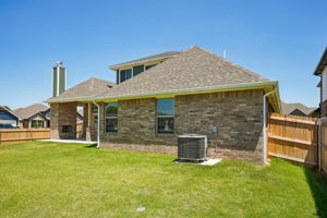 3324 Courtney Creek Dr-032
