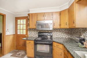  Danforth St, Taunton, MA 02780, US Photo 31