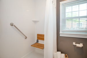  Photo 34