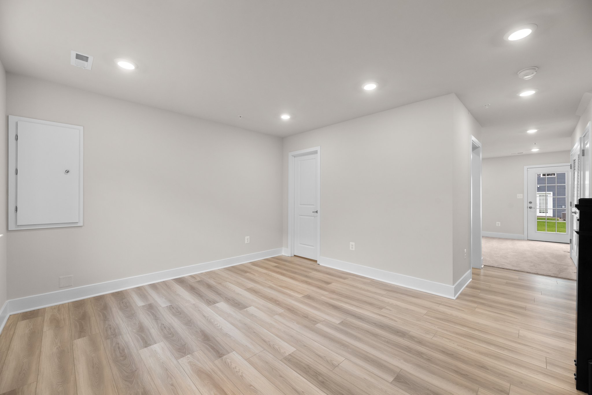 32. Recreation room.jpg