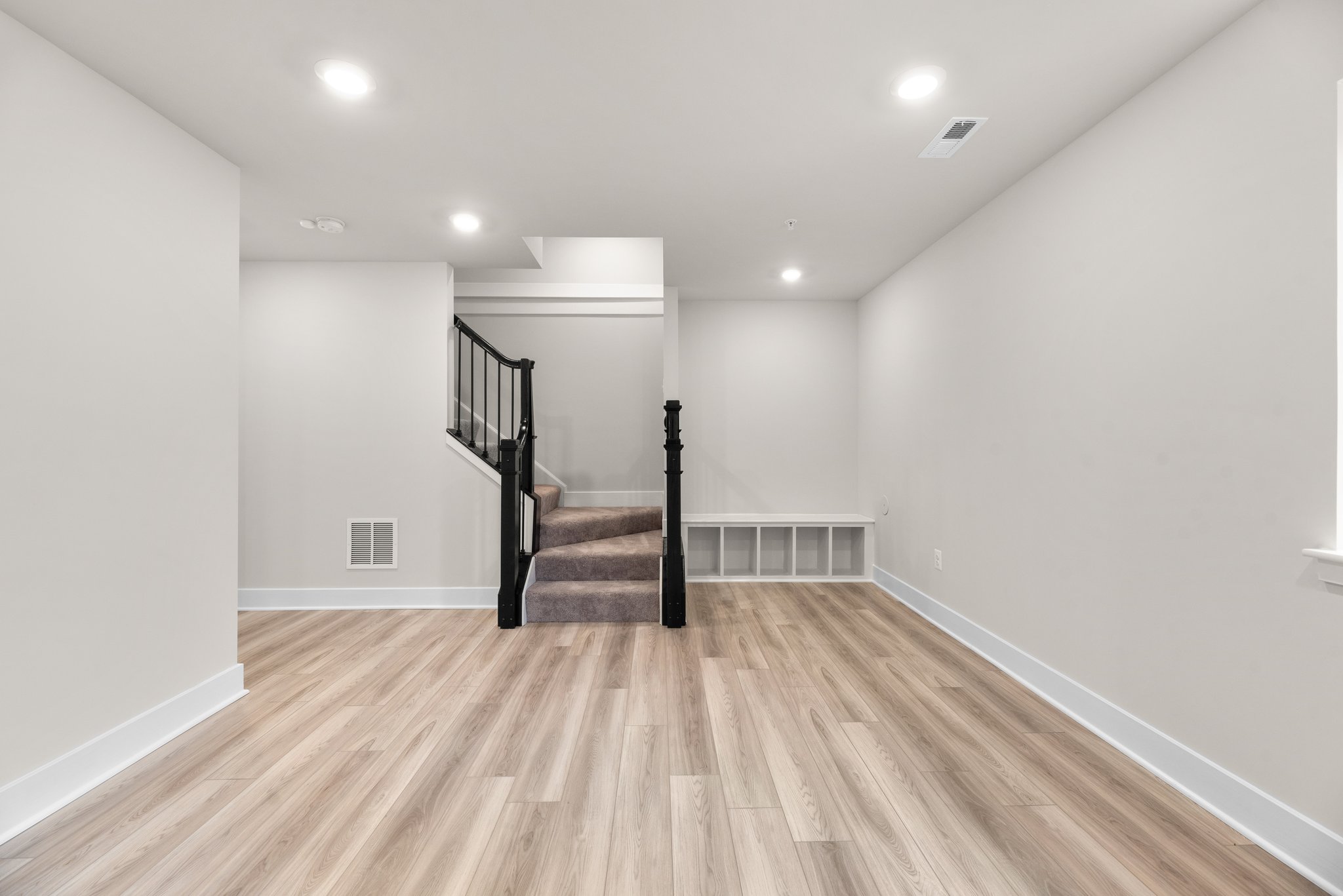 34. Recreation room.jpg