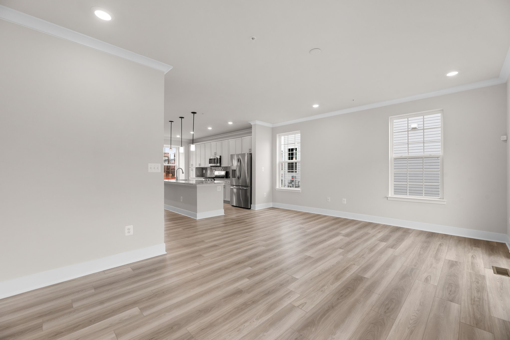 16. Living_Dining.jpg