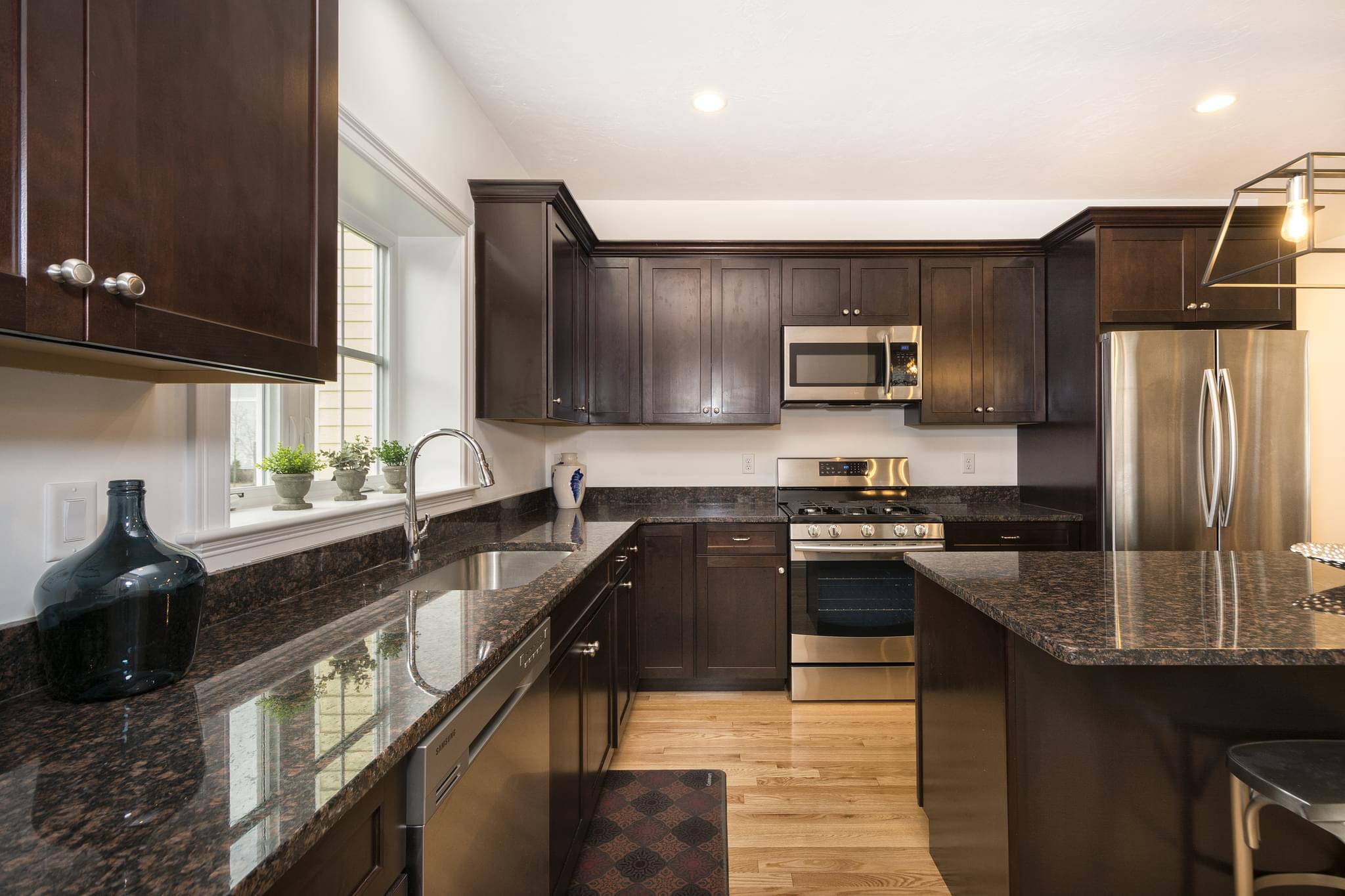  Dorset Park Lane, Weymouth, MA 02190, US Photo 13