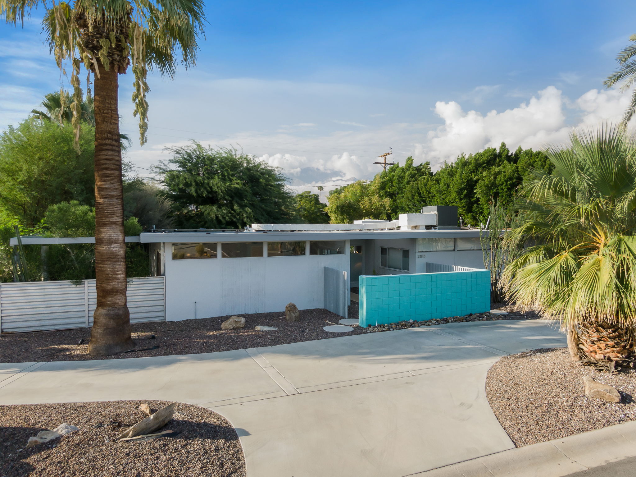 2193 E Terry Ln, Palm Springs, CA 92262, US Photo 2