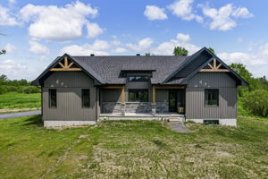  Photo 0