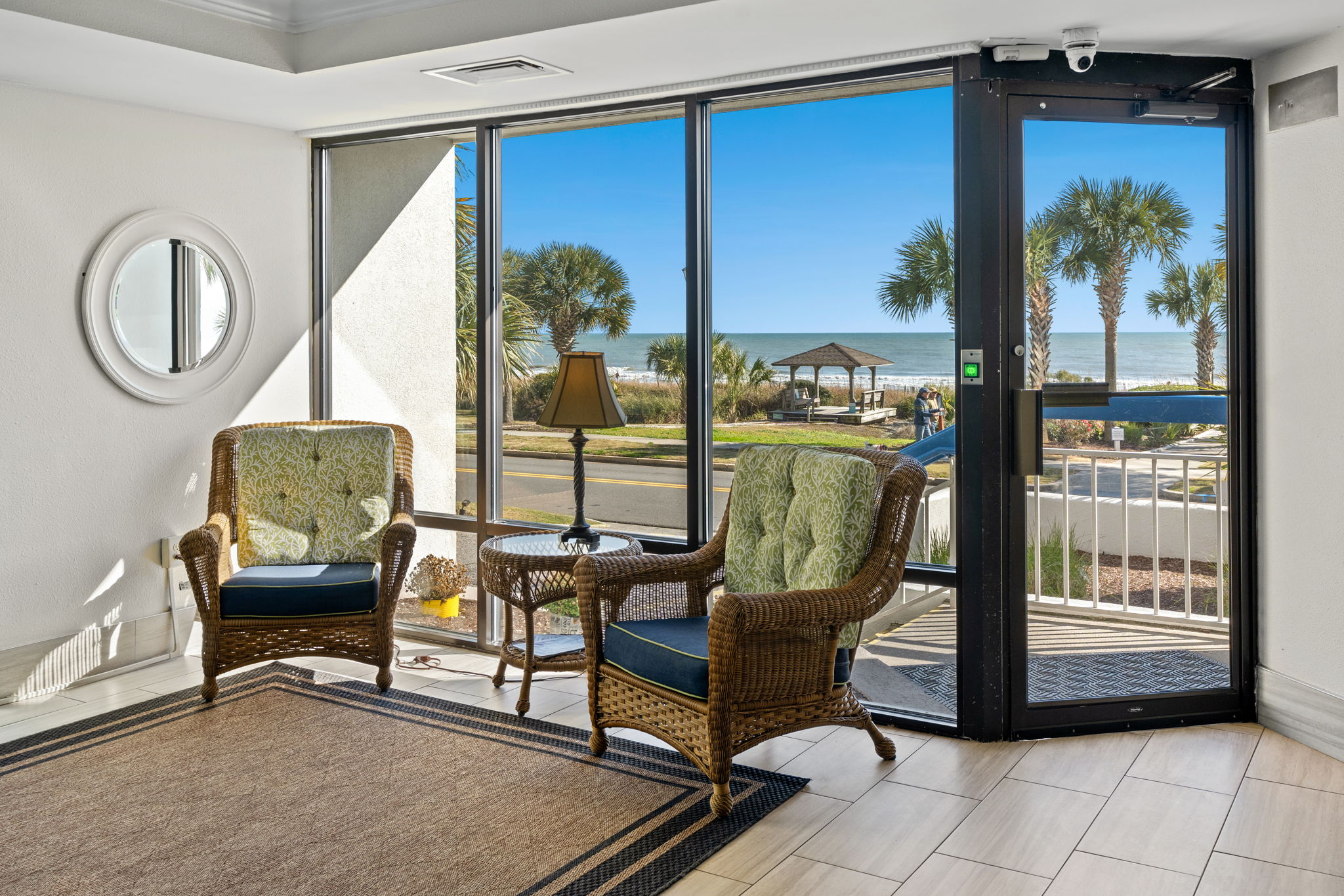 Amenities (5)