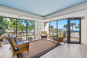 Amenities (4)
