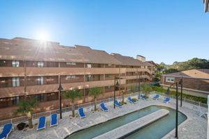 Amenities (10)