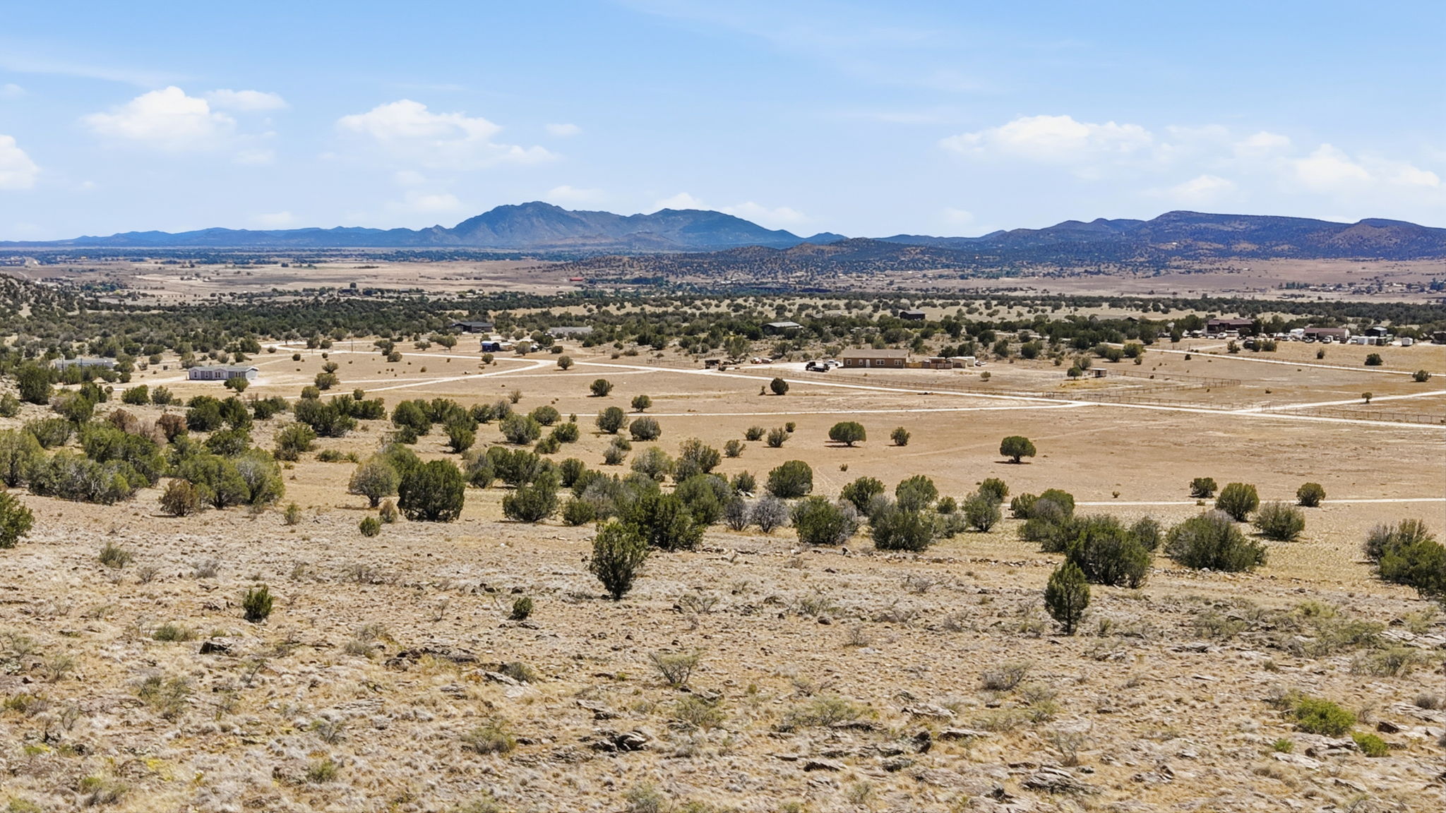 Lot Photo 2
