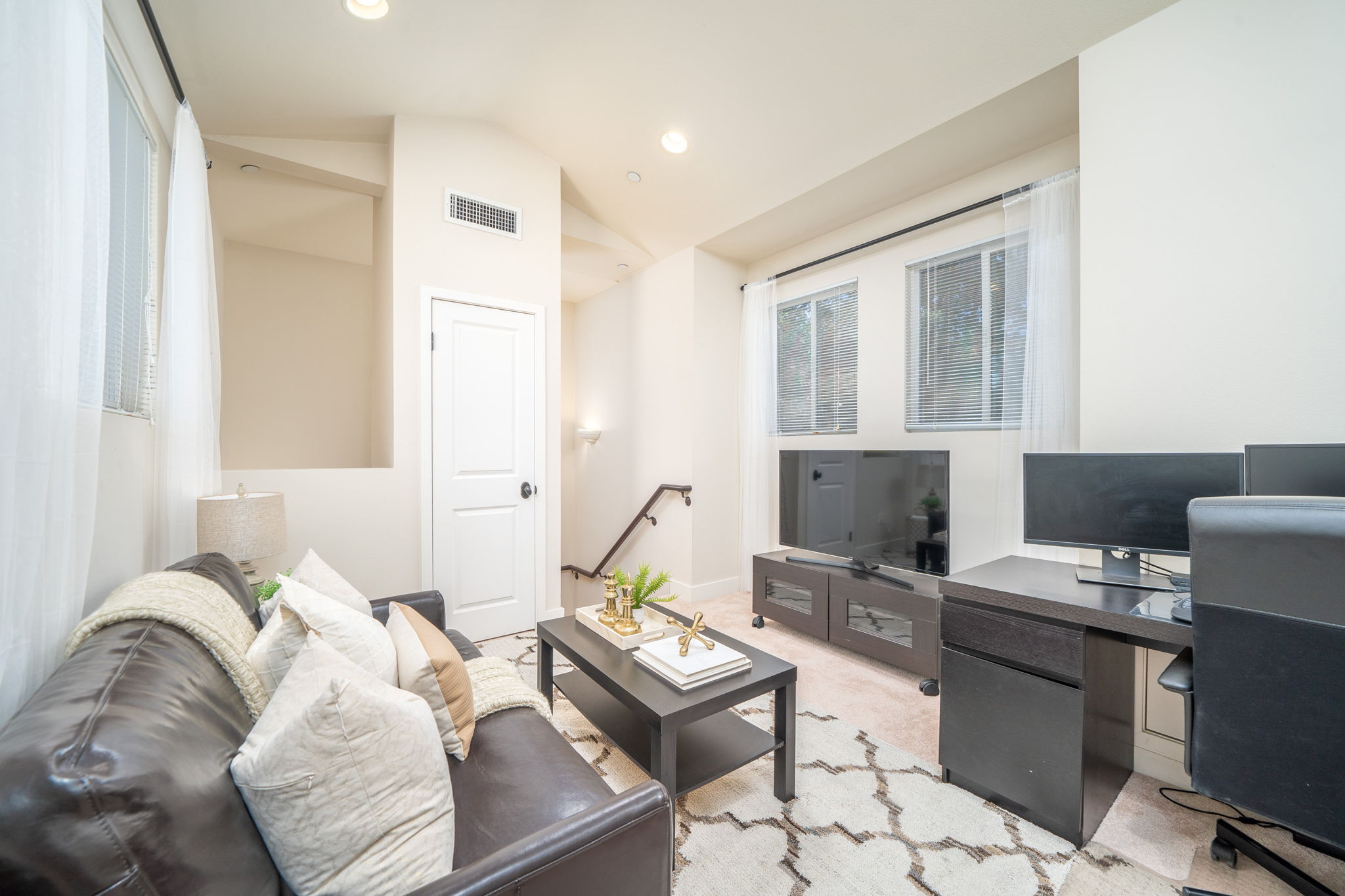  Honolulu Ave 209, La Crescenta-Montrose, CA, US Photo 27