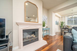  Honolulu Ave 209, La Crescenta-Montrose, CA, US Photo 11