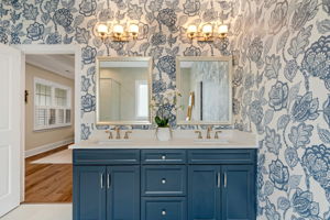 Dual vanities