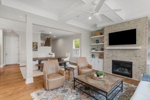 Light filled Family Room/Dining