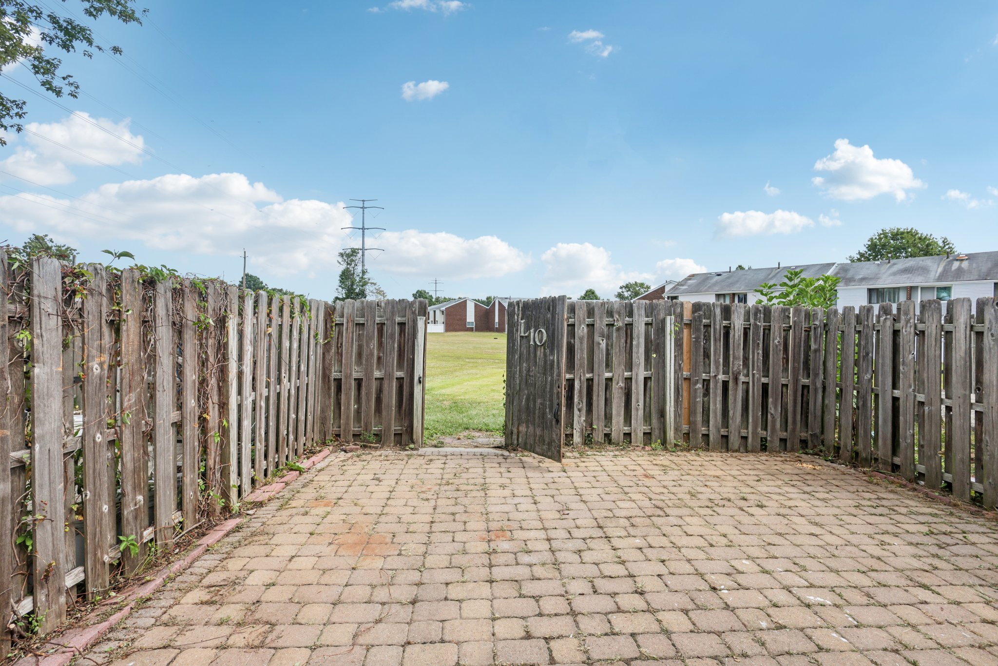L10 Quincy Cir-S1309-034.jpg