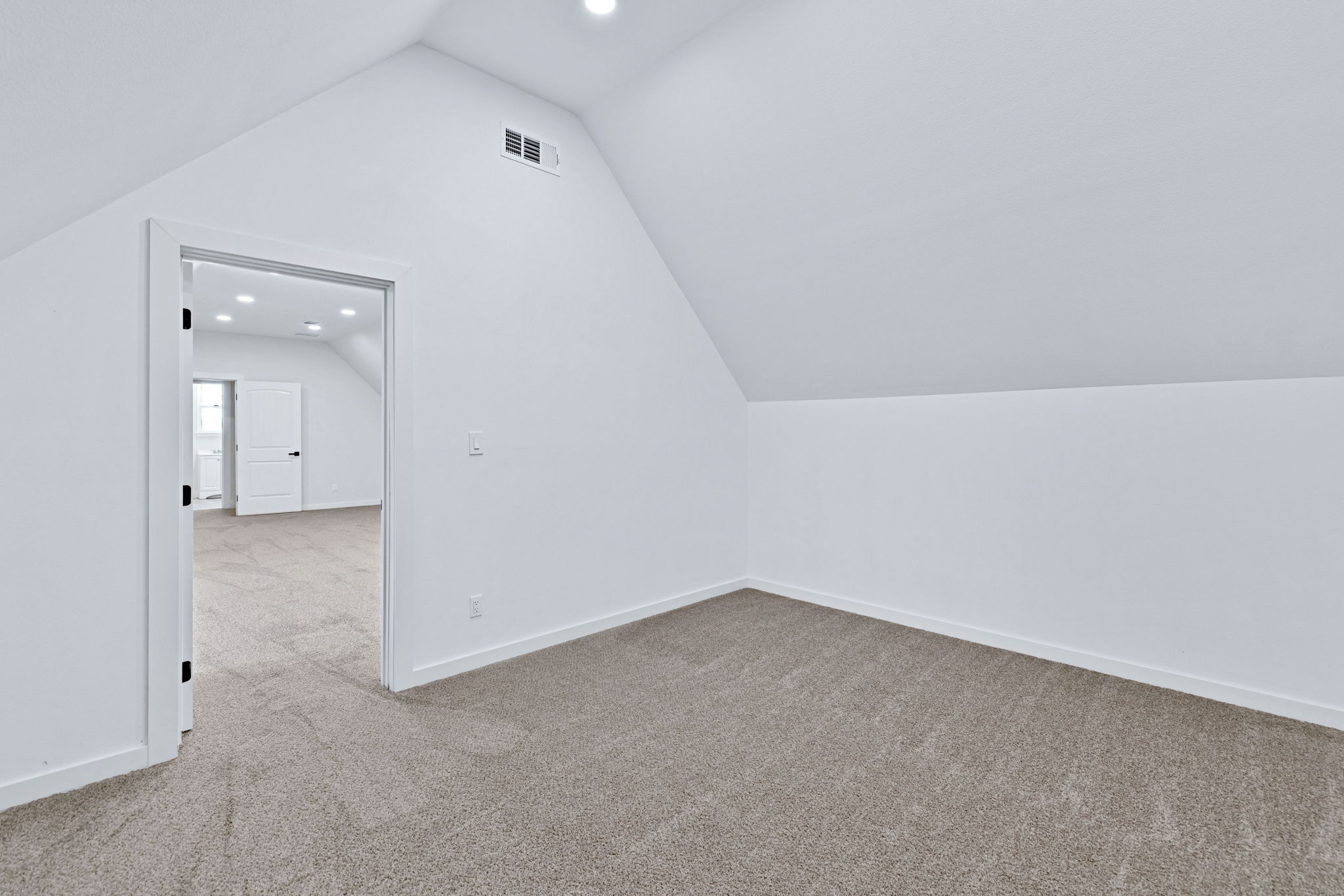  Photo 125